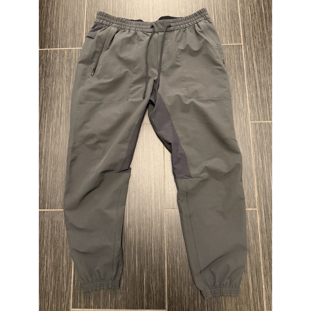 Lululemon Men's License To Train Jogger Pants LM5AEGS Graphite Grey Size XL